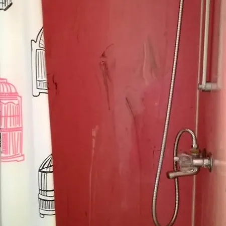 Appartement D'Une Chambre A Saint Laurent Des Arbres Avec Jardin Clos A 90 Km De La Plage * Saint-Laurent-des-Arbres